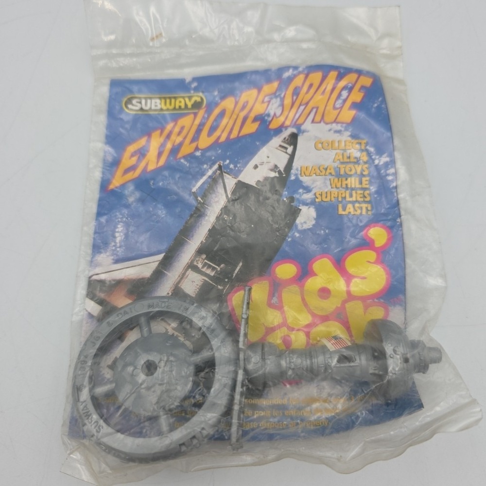 SUBWAY EXPLORE SPACE KIDS' PAK, NASA TOYS, SPACE STATION, 1994, NEW, SEALED!